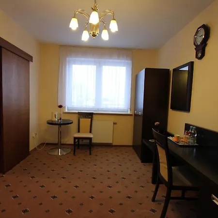 Pod Lipami Ośrodek wypoczynkowy